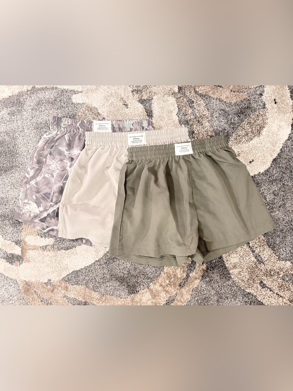 Ezwear Women's 3pcs Shorts Outfit, Solid Color And Printed Shorts Set, Suitable
